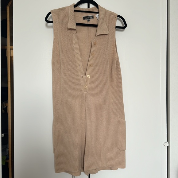 Knit beige romper - Picture 2 of 4